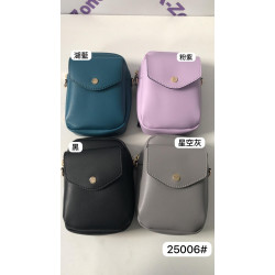 K-Zone 斜背包 #25006